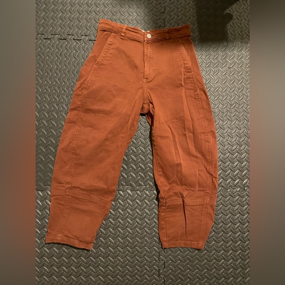 Everlane Pants - Every lane utility barrel pants